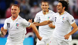 De Rossi: Fitore fantastike, tani t� mendojm� p�r Spanj�n