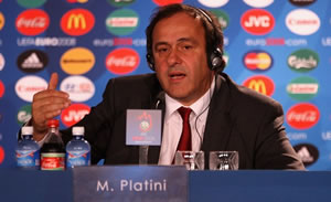 Uefa: Planifikohet Evropiani me m� shum� ekipe