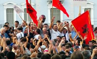 Shqiptarët në Greqi, mes përpjekjeve për integrim dhe dilemës për t‘u kthyer