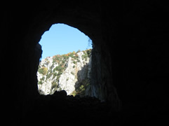 Mirdita, një shtegtim speleologjik