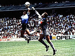 Maradona dhe 'La Mano de Dios' Maradona dhe 'La Mano de Dios'