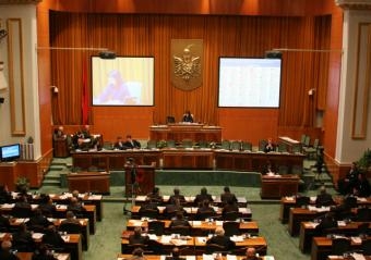 50 batutat më të bukura dhe pikante të politikanëve shqiptarë 