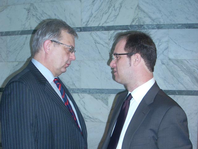 OSSH aplikon per rritjen e �mimit te dritave