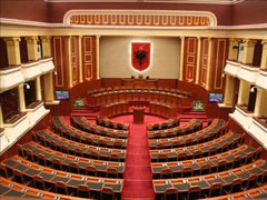 Ditelindja e 100-te e Pavaresise, deputete shqiptare nga te gjitha trevat ne Kuvend 