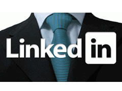 LinkedIn akuzohet se hakon e-mailet e perdoruesve