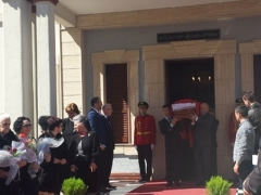 Eqrem bej Vlora 'kthehet' ne vendlindje