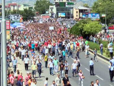 Shkup, protestat shqiptare nuk ndalen 