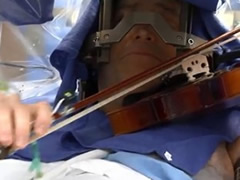 Luan ne violine gjate operacionit ne tru...per t'u sheruar
