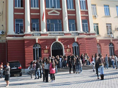 Hapen 'masterat', tarifat dhe kriteret ne cdo dege
