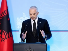 Rama: Djali i Luiza e Gjergj Xhuvanit, nuk eshte femije