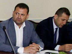 Mbyllet votimi. gati arrestimet per Doshin dhe Frrokun