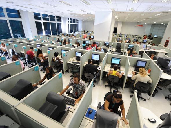 Call-center: Biznesi qe vijon lulezimin