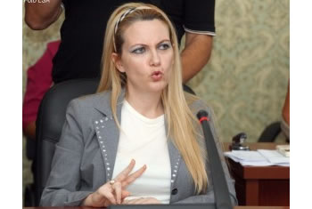 Mesila Doda drejt perjashtimit nga PD?