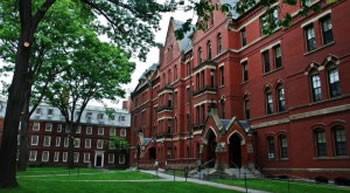 Universitetet me te mira ne bote, Harvard humb primatin