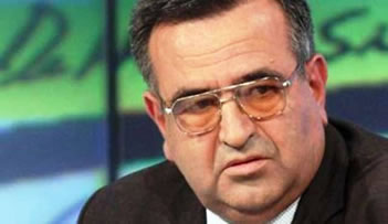 Zhdukja e Remzi Hoxhes, Fatos Klosi i ben nje pyetje Berishes