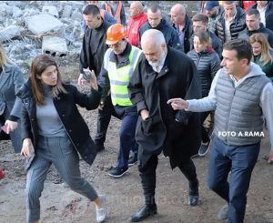 protesta-e-9-te-per-doreheqjen-e-kryeministrit-mijera-qytetare-ne-shesh-lali-lali-o-legen-prite-ramen-se-po-vjen