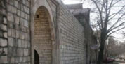 Tirana romake