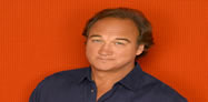 Xhejms Belushi, rikthim në Qytezë