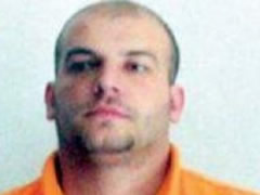 Makina e vrasesve te Arjan Selimit u filmua nga kamerat 