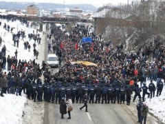 Vetevendosje mbyll protesten ne Merdare dhe Dheu i Bardhe 