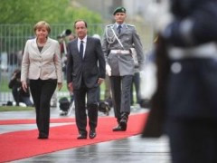 Merkel- Hollande: Greqia te mbetet ne eurozone