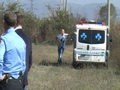 Vajza me koke te prere, 3 muajshe shtatzene. Dyshohet krim ne familje