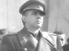 10 misteret e Enver Hoxhes