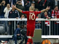 Robben, nga lufta me kancerin, drejt majes se botes!