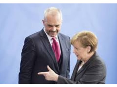 Rama niset drejt Berlinit: S'do flas me Merkel per pergjimet. Asnje e keqe s'na vjen nga Gjermania