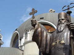 Thellohet akoma me shume sherri mes kishave ortodokse ne Ballkan