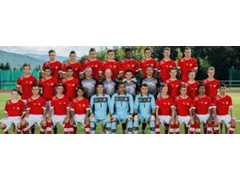 50 futbolliste shqiptare ne grupmoshat e perfaqesueses zvicerane