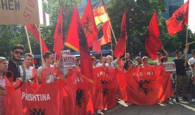 Protesta ne Gjermani: Stop terrorit ndaj shqiptareve 