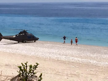 'Parkon' helikopterin ne Drimadhe per te bere plazh
