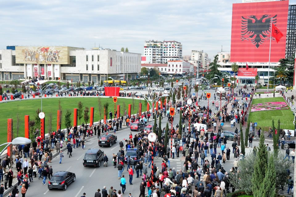 Kaloresit nga Mitrovica mberrijne ne Tirane